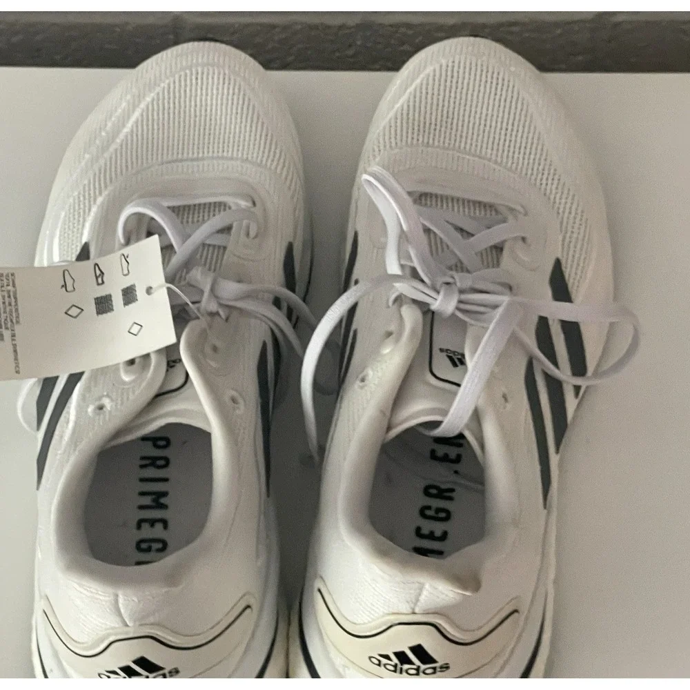 Adidas White Black Supernova FV6026 Running Walking Sport Shoe Men‎ Size 8 *READ